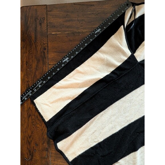 Bebe 100% Cashmere Poncho Sweater P/S Petite Small Black White Chevron Holes - Picture 3 of 11